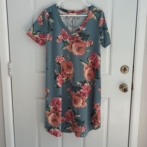 Sweet Pea USA blue and pink floral midi dress size M ❤️